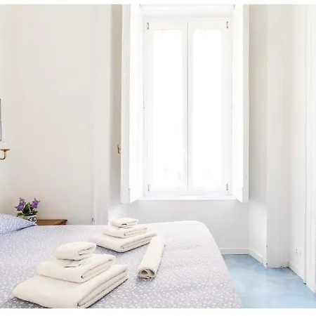 Il Sole Di Montesanto Bed & Breakfast Naples
