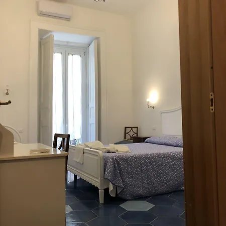 Il Sole Di Montesanto Frühstückspension Neapel