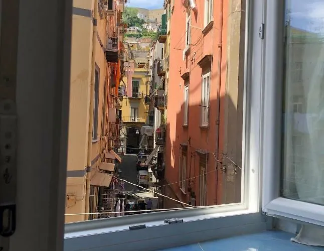 Il Sole Di Montesanto 3* Napoli